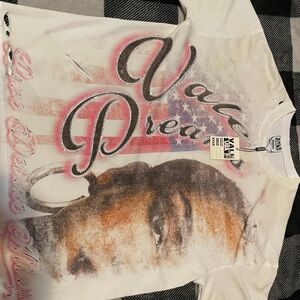 Valley dreams Graphic Tee - White and Pink